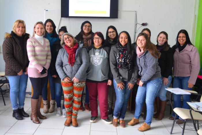 Equipe do Pim Criança Feliz de Hulha Negra trocaram experiencias com colegas de Candiota