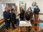 Prefeitura de Hulha Negra firma parceria com Caminho da Luz
