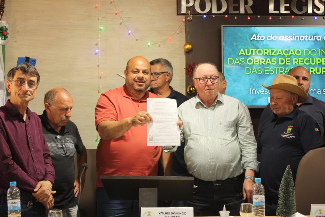 Evento contou com a presença do Vice-Prefeito André Bexiga e do Superintendente do Incra Nelson Grasselli