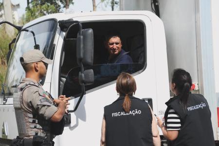 Volantes receberam autorização e credenciamento para realizar a fiscalização