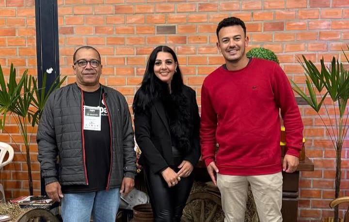Secretarias de Agropecuária e de Cultura de Hulha Negra presentes no Pampa Summit
